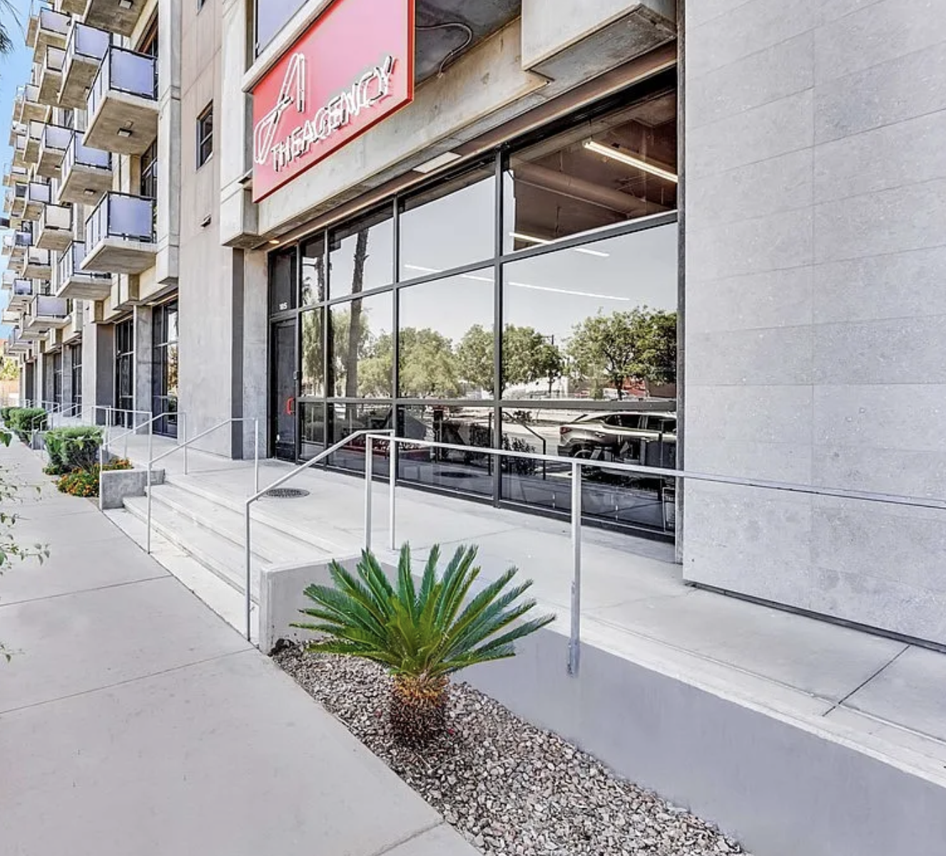 353 East Bonneville Avenue - 185