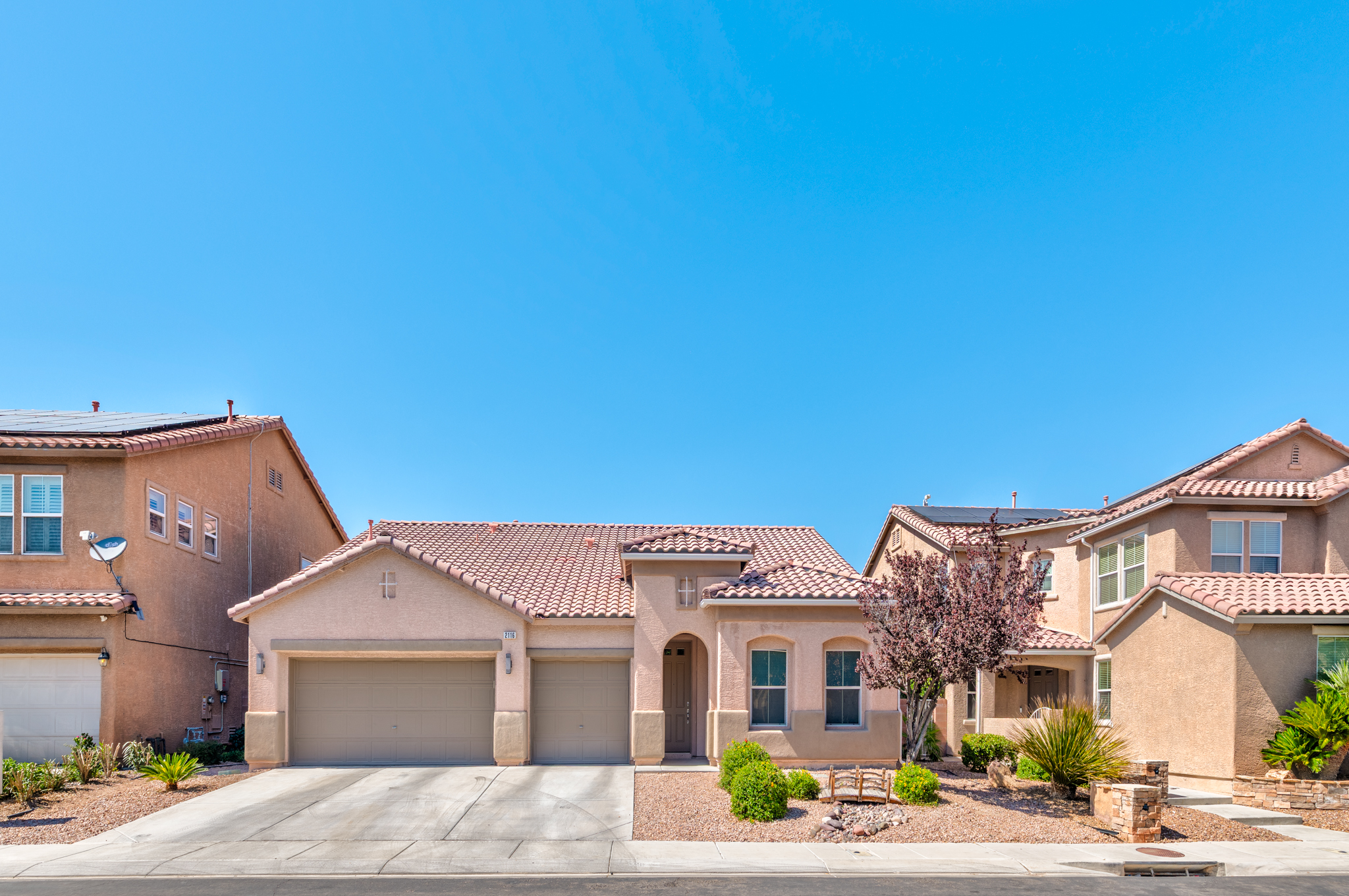 2116 Mistle Thrush Drive